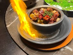 -海派悦庭·海胆烧麦·新融合菜(凯德广场店)