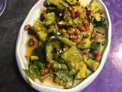 -95号酱骨·一块豆腐(展春园西路店)