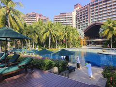 -三亚湾海居铂尔曼度假酒店