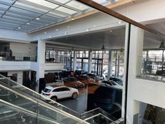 -上海星瀚奔驰4S店(红柳路店)