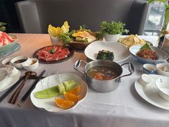 -红鼎豆捞·非遗鲍皇汤火锅(宝丰路店)