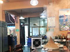 大堂-抚仙湖生态石锅鱼野生菌(告庄店)