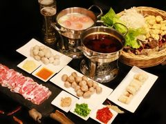 -上海滴水湖皇冠假日酒店