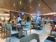 大堂-筠咖啡西餐厅(上海国展宝龙丽筠酒店)