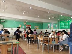 大堂-清真老铁家灌汤包