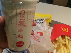 -麦当劳(欢乐谷店)