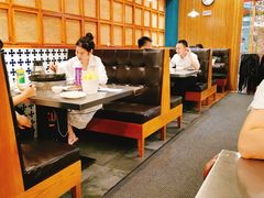 -胡须佬鸡煲四季火锅店(石厦西村直营店)