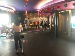 等候区-中影国际影城(兰生大厦CINITY LED店)