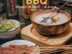 -何妹湿辣牛肉·粤式烧烤砂煲(桂雅路店)