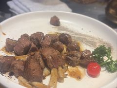 -大神太神·铁板烧(瑞虹天地月亮湾店)