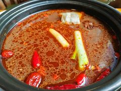 -老鼎万春卤菜(五代传承创始老店)