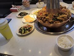-老佛爷铜炉蛙锅(揭阳万达店)