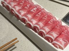 -海底捞火锅鲜切牛肉主题店(长寿路店)