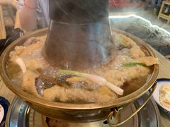 -岳记兴隆·青城腊排铜火锅(融创店)