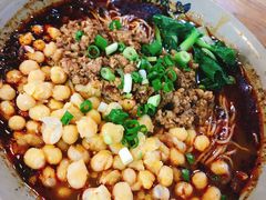 -丁丁猫重庆小面(徐州路店)