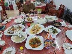 -滑记海鲜饭店·老字号(海鲜街店)