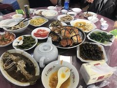-小陆莲花蟹园农家乐(莲花岛店)