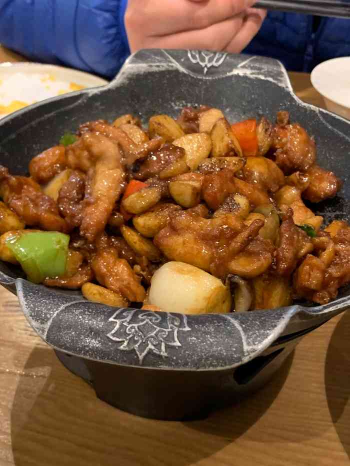 龙茶坊港式茶餐厅(青浦宝龙广场店)-"隔了太久,翻出照片来评论,当时