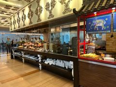 -圣丰索菲特·2 On 988 Café 自助餐厅