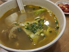 -佬钱湾仔(衣裳街店)