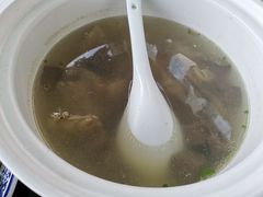 -七的湖·晚芳亭·阳澄湖农家菜·大闸蟹(莲花岛店)