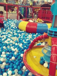 -爱丽丝奇幻乐园