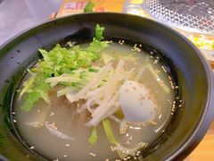 韩式汤冷面-喜来稀肉(北外滩白玉兰广场店)