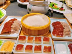 -聚宾楼·烤鸭·家宴(科技三路店)