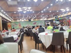 -绿雅居原生态农庄(小涌店)