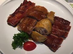 烧味拼盘pic-汤城小厨•粤菜•靓汤(金宝街店)