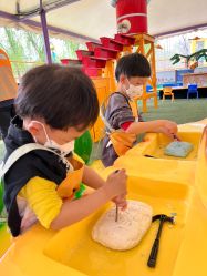 -寻石问宝研学亲子乐园(朝阳公园店)
