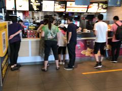 -麦当劳(南京南站站外店)