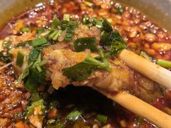 -肖肖酸萝卜鱼火锅(总店)