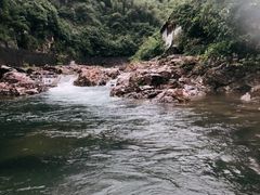 -安吉龙王山峡谷漂流
