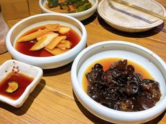 开胃小菜-泥炉烧肉师(新街口金銮巷店)