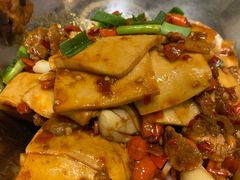 -钟掌勺忘不了地道湘菜(新天地假日广场店)