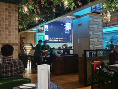 -壹号院音乐餐厅•烤全羊•新疆菜(浐灞店)