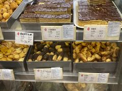 面包甜点陈列柜-上海哈尔滨食品厂(淮海中路店)