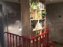 -HIGH FIVE哈福手工汉堡(桂林路店)