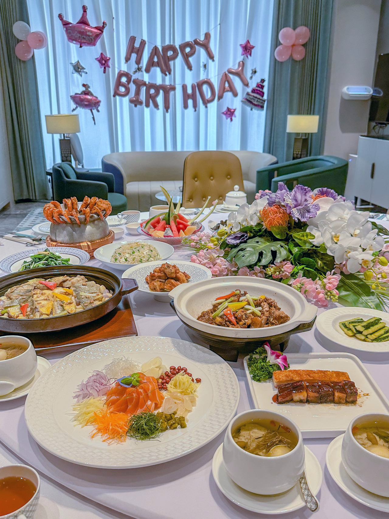 餐厅过生日图片 真实图片