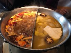 -湊湊火锅·茶憩(新中关购物中心店)