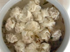 -石门侯·石门馄饨侯(革新北街店)