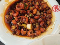 -肥肥虾庄·金牌油焖大虾(东湖欢乐谷店)
