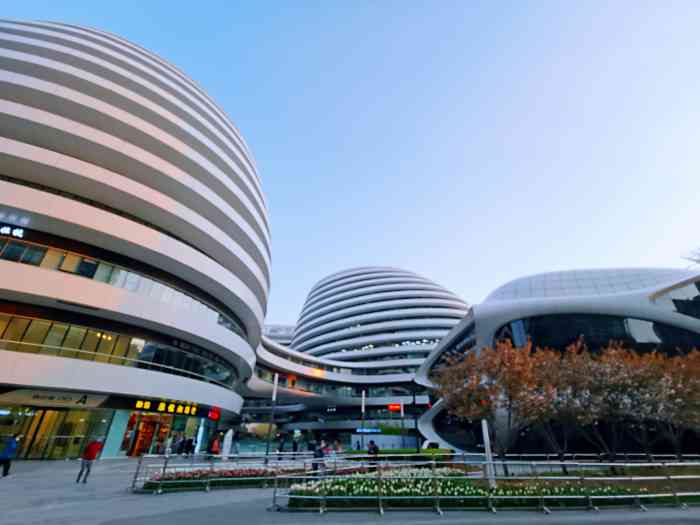 银河soho购物中心-"跨年系列36615冷冷清清的90soho .