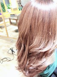 -明洞造型精品烫染