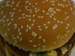 -麦当劳(吉林站13检票口对面)