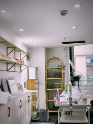 -丫丫NAIL日式自助美甲美睫沙龙