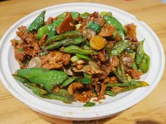 -胡子大厨·超级小炒肉(晶耀前滩店)