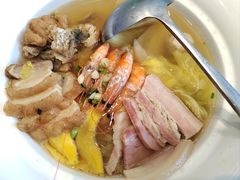 -沪华海鲜大酒楼(南汇店)