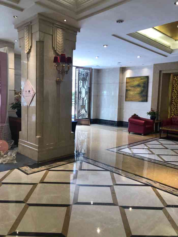 广州总统大酒店(天河岗顶店)